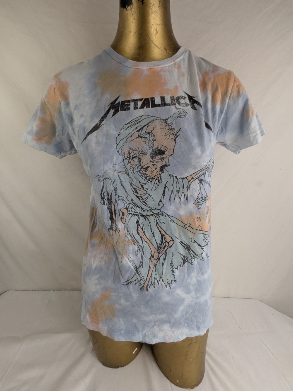 Metallica  Light Blue & Peach Tie Dye Tee With Skull Graphic Medium